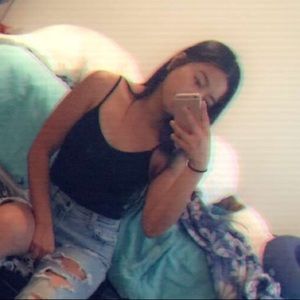 Meet your Posher, Mariel